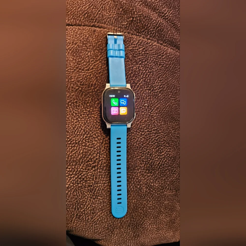 Smartwatch with Blue Band